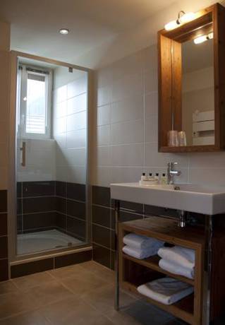 Imagen de la habitación del Hotel Fleur De Neige. Foto 7