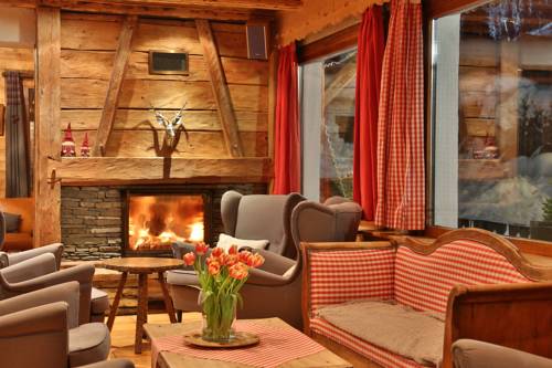 Imagen de la habitación del Hotel Fleur Des Neiges. Foto 5
