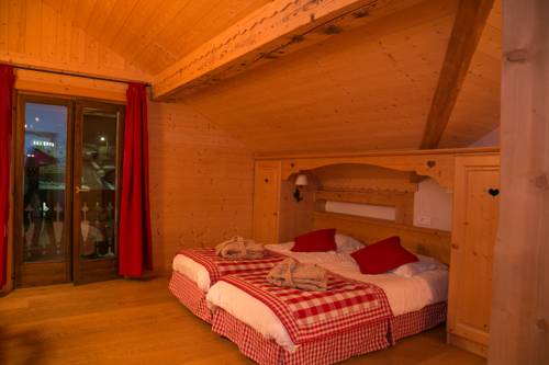 Imagen de la habitación del Hotel Fleur Des Neiges. Foto 7