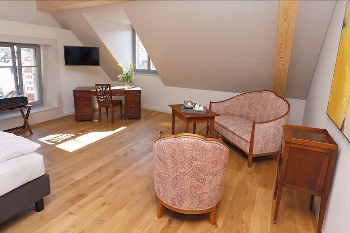 Imagen de la habitación del Hotel Fleur de Lis, Le Locle. Foto 15