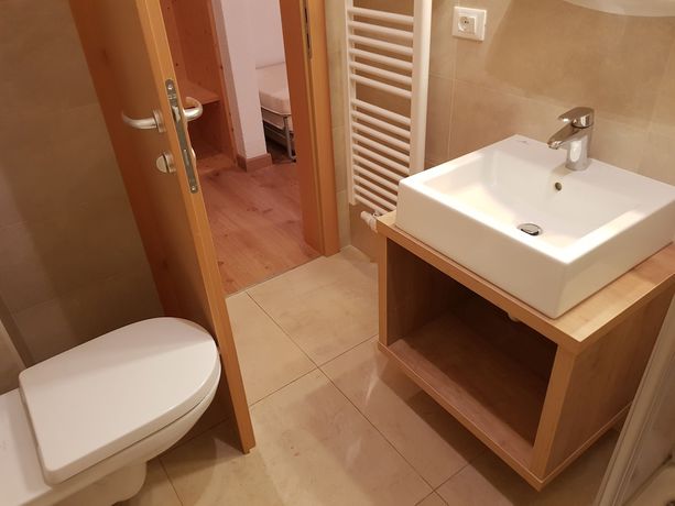 Imagen de la habitación del Hotel FleurAlp. Foto 13