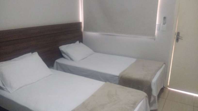 Imagen de la habitación del Hotel Flex. Foto 15