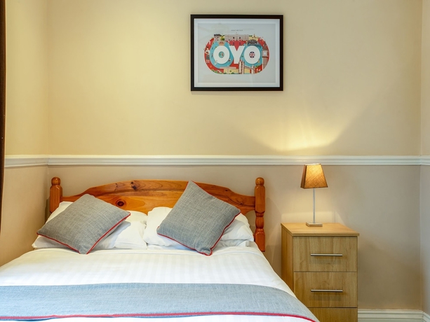 Imagen de la habitación del Hotel Flexistay Ambers Gatwick. Foto 2