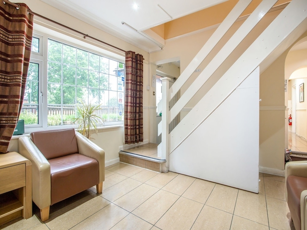 Imagen de los interiores del Hotel Flexistay Ambers Gatwick. Foto 18