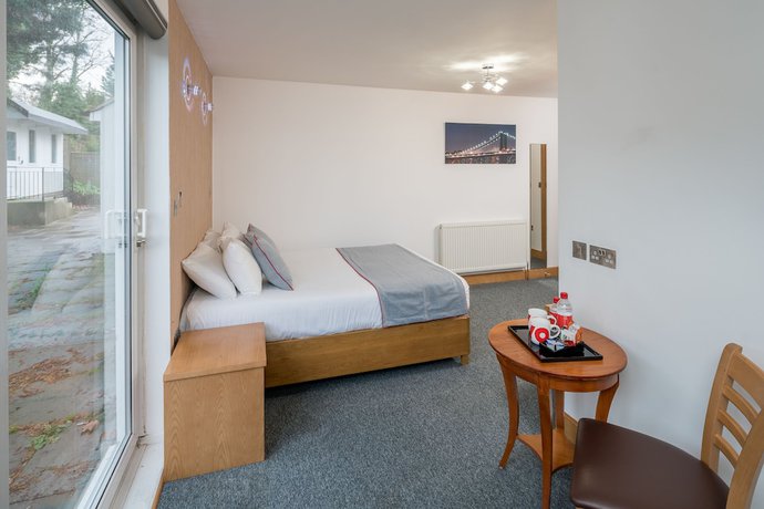 Imagen de la habitación del Hotel Flexistay Aparthotel Sutton. Foto 14