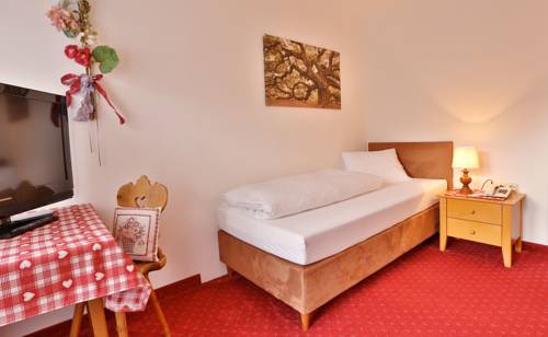 Imagen de la habitación del Hotel Fliesserhof. Foto 9