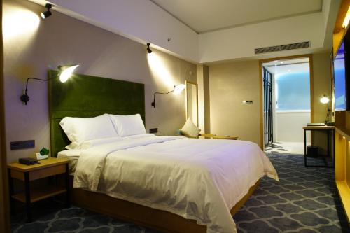 Imagen general del Hotel Flight One. Foto 8