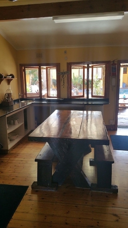 Imagen del bar/restaurante del Hotel Flintstones Guest House Durban. Foto 2