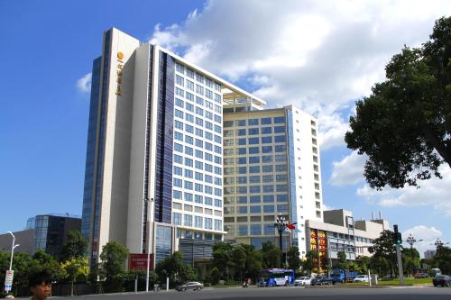 Imagen general del Hotel Fliport Jinjiang Shiji. Foto 3