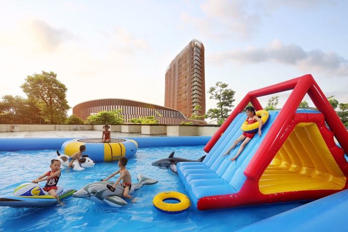 Imagen de la piscina del Hotel Fliport Zhangzhou Yuanshan. Foto 18