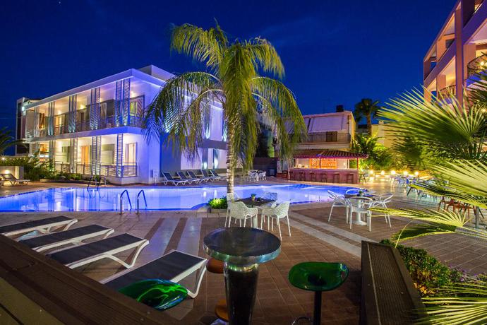 Imagen general del Hotel Flisvos Royal Tolo. Foto 2