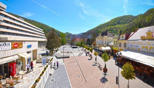 Imagen general del Hotel Fl&oacute;ra, Trencianske Teplice. Foto 5