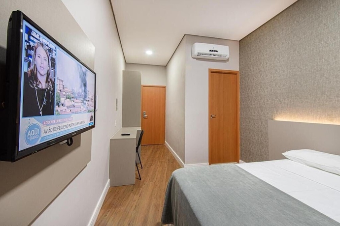 Imagen de la habitación del Hotel Fl&oacute;rida Mall and Suites. Foto 8