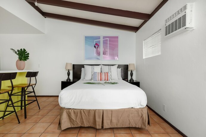 Imagen general del Hotel Float Palm Springs - Adults Only. Foto 2