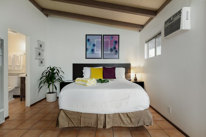Imagen general del Hotel Float Palm Springs - Adults Only. Foto 3
