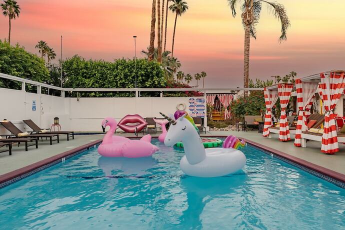 Imagen general del Hotel Float Palm Springs - Adults Only. Foto 4