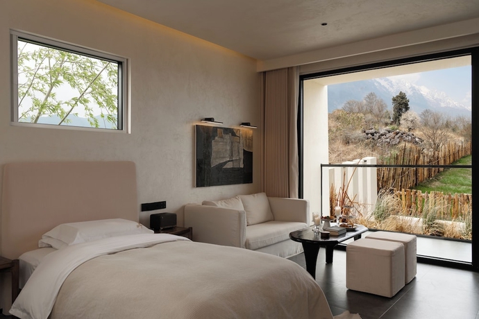 Imagen de la habitación del Hotel Floating Life Boundless Wild Resort. Foto 9