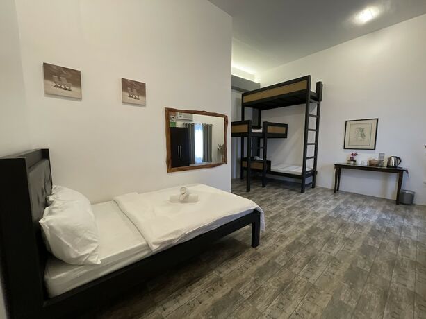 Imagen de la habitación del Hotel Floating Sanctuary by Cocotel. Foto 19