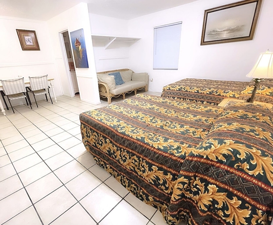 Imagen de la habitación del Hotel Floating Sea Cove Resort and Marina. Foto 6