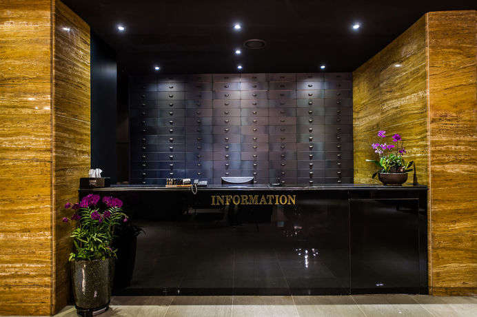 Imagen de los interiores del Hotel Floce. Foto 8