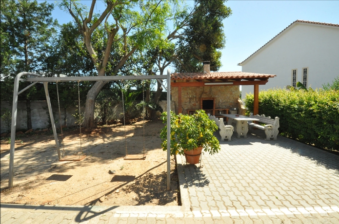 Imagen de los exteriores del Hotel Flôr Da Laranja, Albufeira. Foto 3