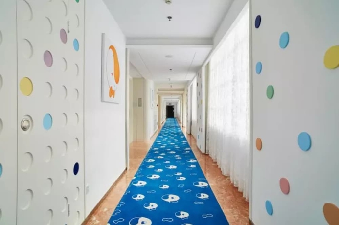 Imagen de los interiores del Hotel Floloving. Foto 16