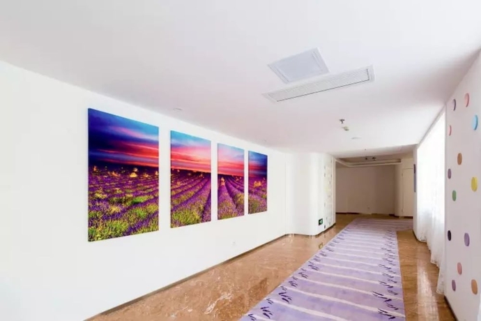 Imagen de los interiores del Hotel Floloving. Foto 18