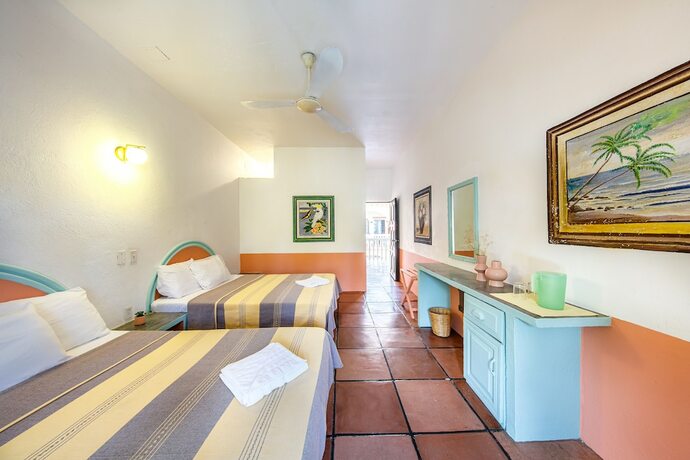 Imagen general del Hotel Flor de Maria, Puerto Escondido. Foto 5