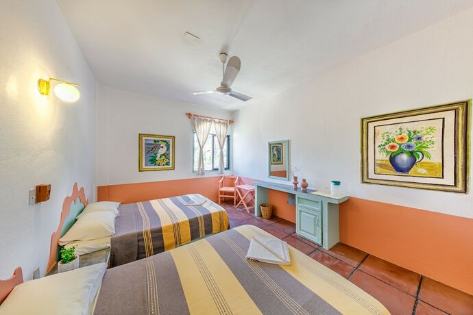 Imagen de la habitación del Hotel Flor de Maria, Puerto Escondido. Foto 13
