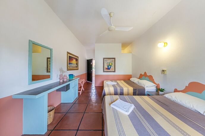 Imagen de la habitación del Hotel Flor de Maria, Puerto Escondido. Foto 14