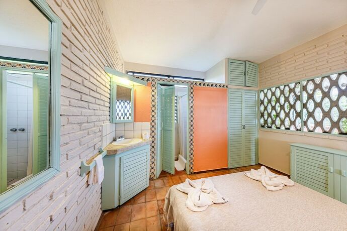 Imagen de la habitación del Hotel Flor de Maria, Puerto Escondido. Foto 16