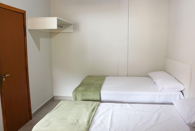 Imagen de la habitación del Hotel Flor do Mar Residencial. Foto 8