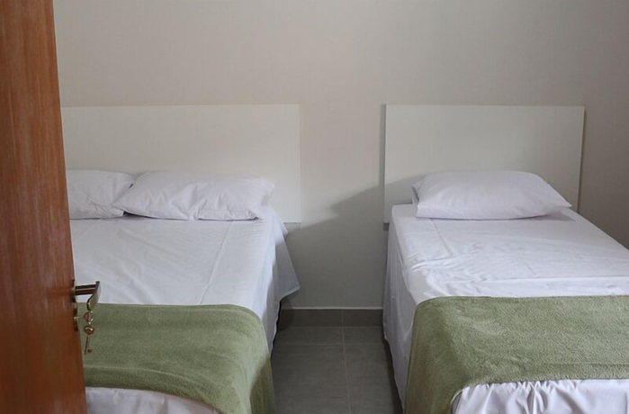 Imagen de la habitación del Hotel Flor do Mar Residencial. Foto 10