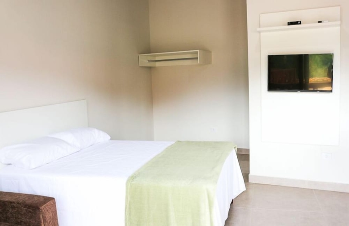 Imagen de la habitación del Hotel Flor do Mar Residencial. Foto 12
