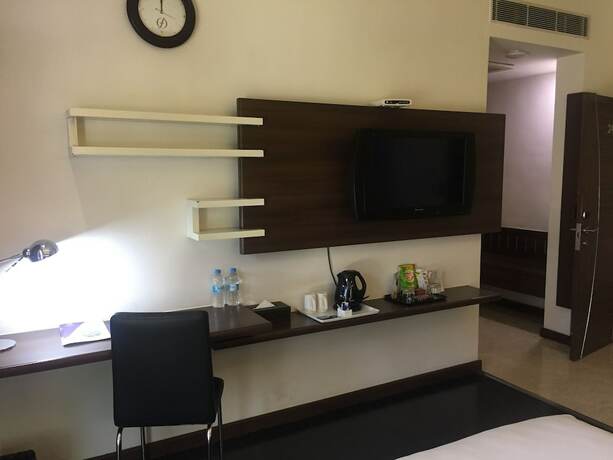 Imagen de la habitación del Hotel Flora Airport and Convention Centre Kochi. Foto 34