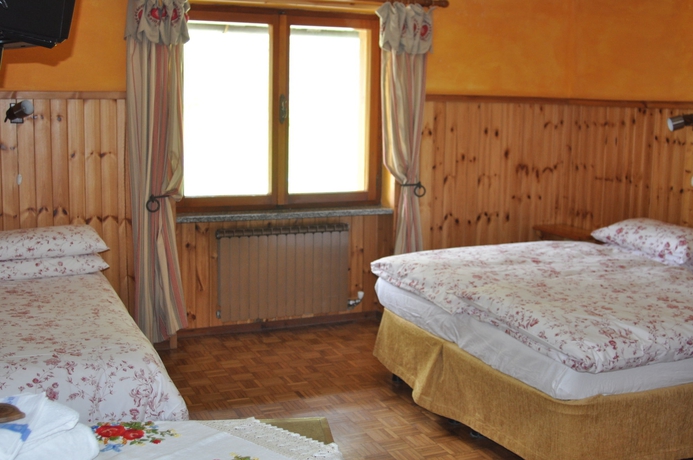 Imagen de la habitación del Hotel Flora Alpina. Foto 6