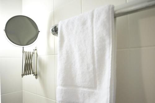 Imagen de la habitación del Hotel Flora, Dormagen. Foto 7