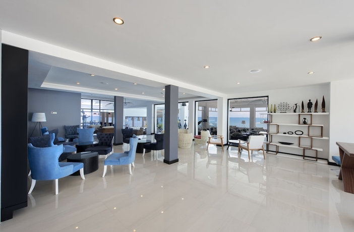 Imagen de los interiores del Hotel Flora Garden Beach (+16 a&ntilde;os). Foto 13