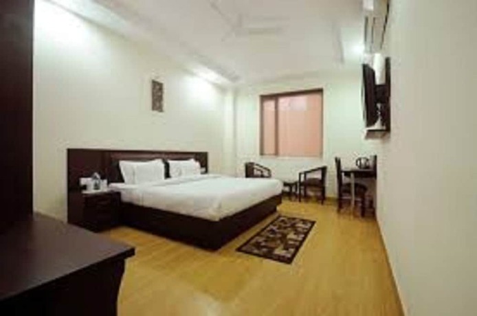 Imagen general del Hotel Flora Haridwar. Foto 1