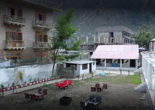 Imagen general del Hotel Flora Inn Naran. Foto 9