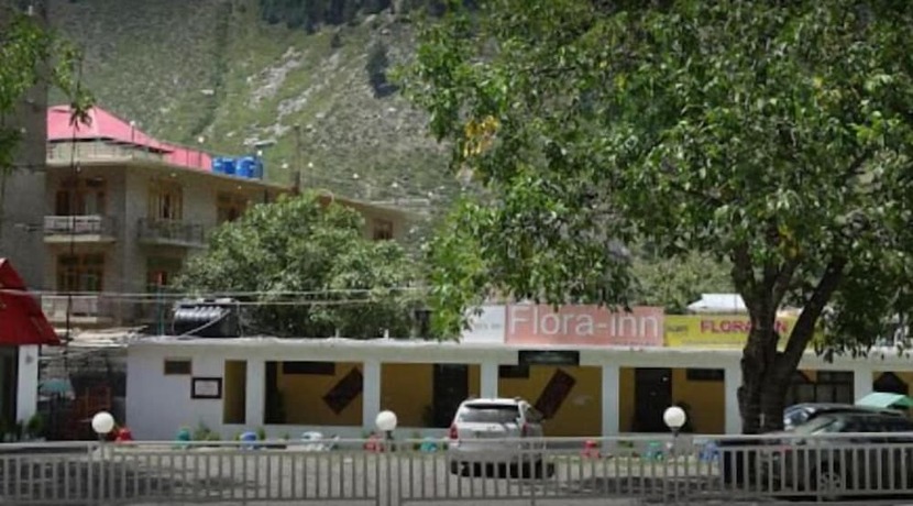 Imagen general del Hotel Flora Inn Naran. Foto 10