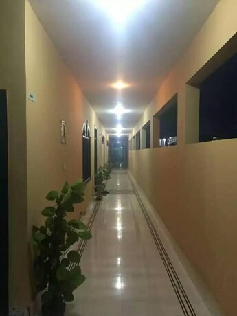 Imagen general del Hotel Flora Inn Naran. Foto 13
