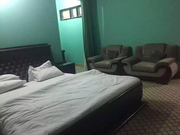Imagen general del Hotel Flora Inn Naran. Foto 14