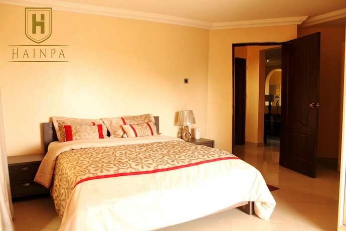 Imagen general del Hotel Flora Legacy Apartments. Foto 1