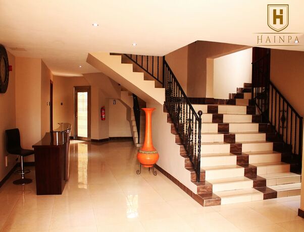 Imagen general del Hotel Flora Legacy Apartments. Foto 4