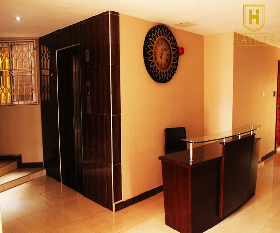 Imagen general del Hotel Flora Legacy Apartments. Foto 9
