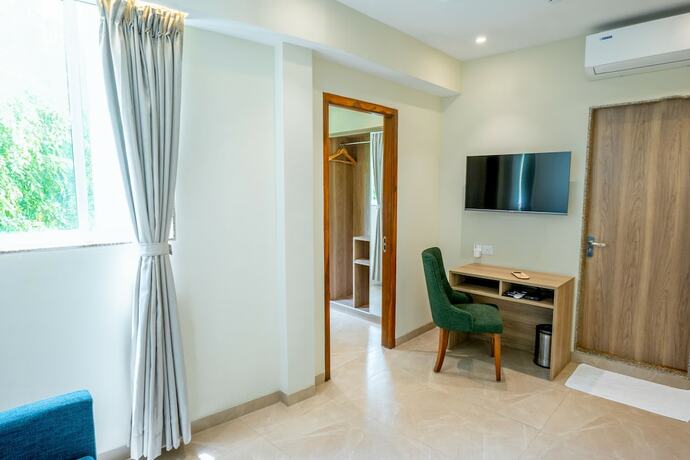 Imagen general del Hotel Flora, Mal&eacute;. Foto 11