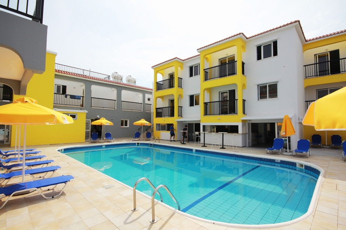 Imagen general del Hotel Flora Maria Apartments. Foto 1