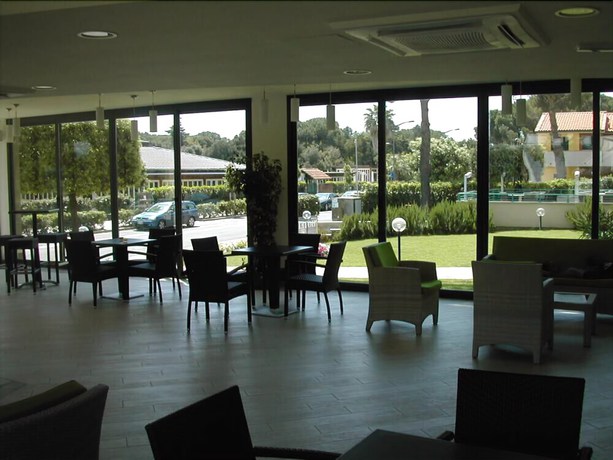 Imagen de los interiores del Hotel Flora, Marina di Bibbona. Foto 14