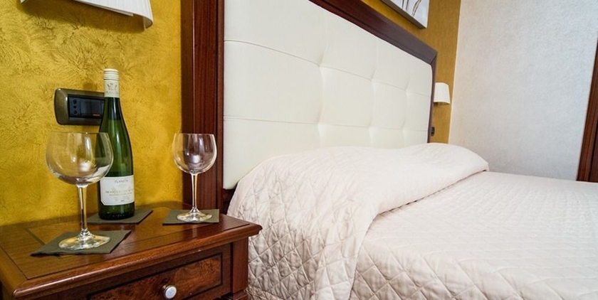 Imagen de la habitación del Hotel Flora, Noto. Foto 3